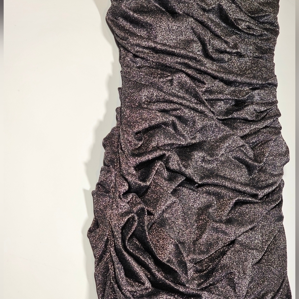 BCBGeneration Women's Metallic Ruched Bodycon Dress Size 8 (M) NWT - Picture 4 of 15